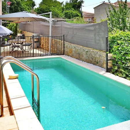 La De Douille Tatil Evi *