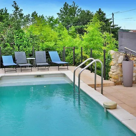 La De Douille Tatil Evi *